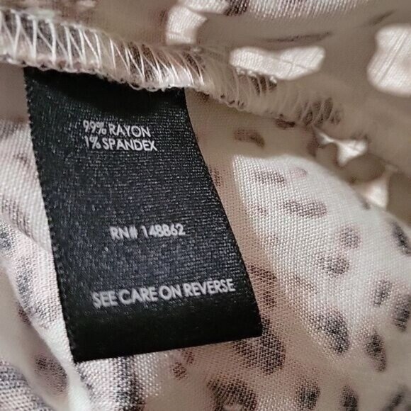 Torrid Leopard Print Sleeveless Flowy Camisole Top Size 1X Lightweight Rayon Ble - Picture 5 of 6